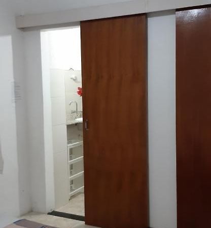 Quarto Privativo Casal Lauro de Freitas Εξωτερικό φωτογραφία